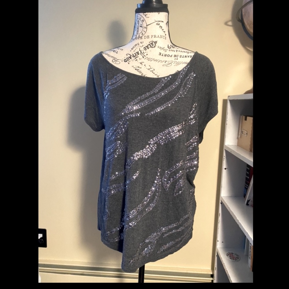 Armani Exchange T shirt with cute back